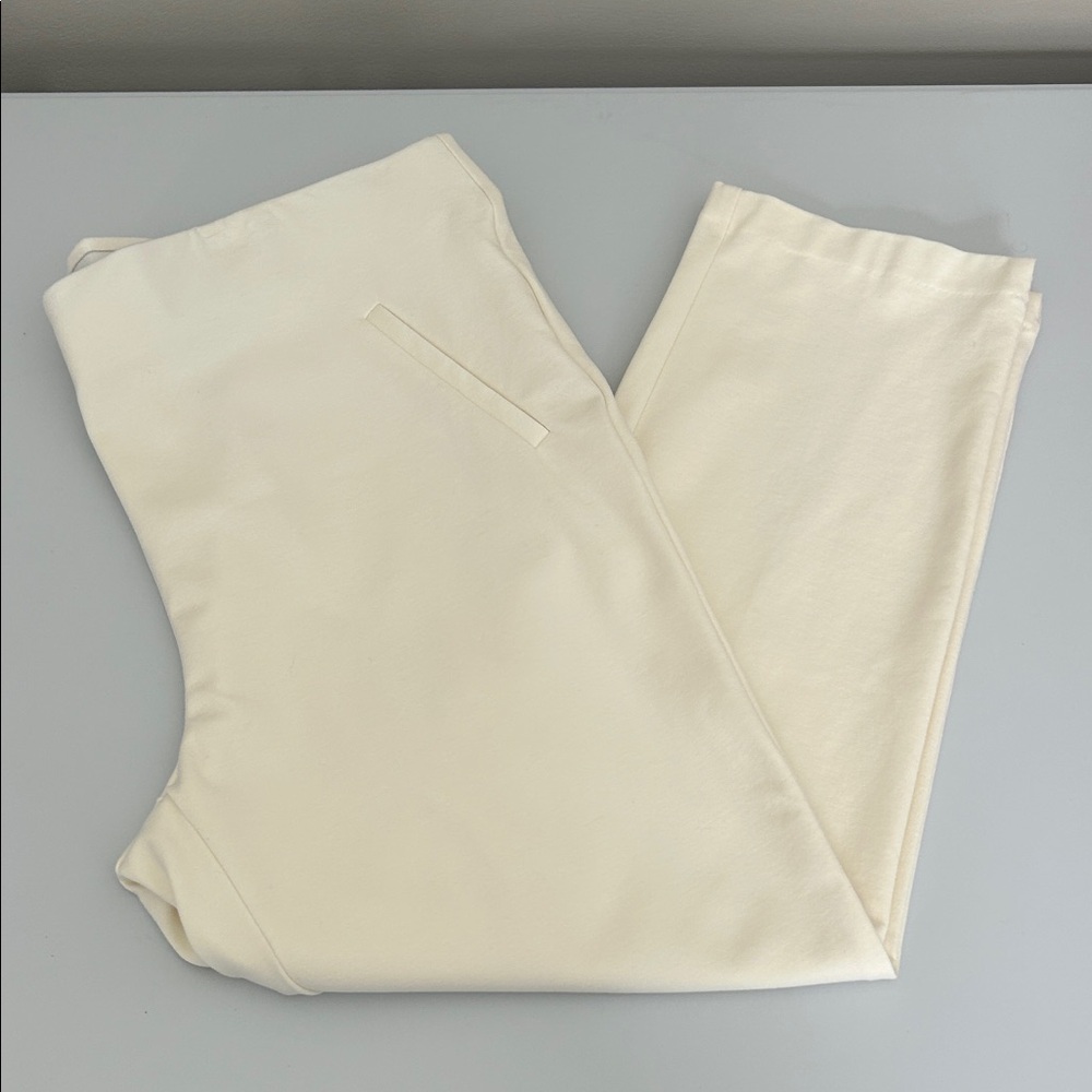 Chico's Fabulously Slimming Size 3 XL Ankle Pull-On Pants Ivory